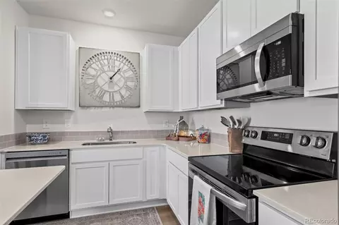Kitchen - 3725 Katina Way, Evans, CO 80620 photo 2 of 3