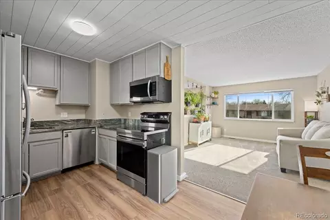 Kitchen - 205 Walnut St, Frederick, CO 80530 photo 2 of 2