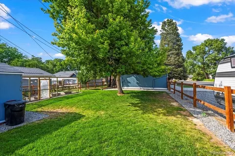 Exterior - 205 Walnut St, Frederick, CO 80530 photo 6 of 10