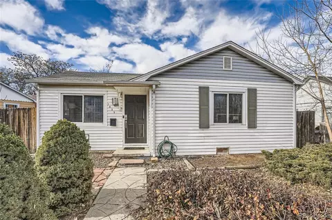 1635 Oswego St, Aurora, CO 80010