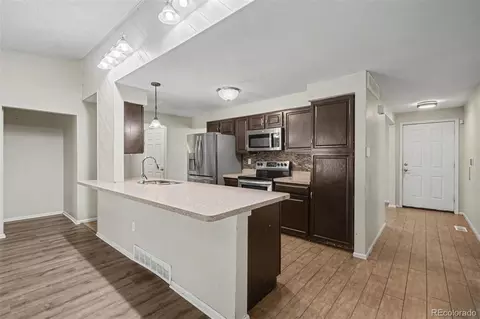 Entry Way - 18891 E Lehigh Ave, Aurora, CO 80013 photo 1 of 2