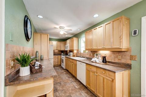 764 E Chestnut St, Elizabeth, CO 80107 photo 13