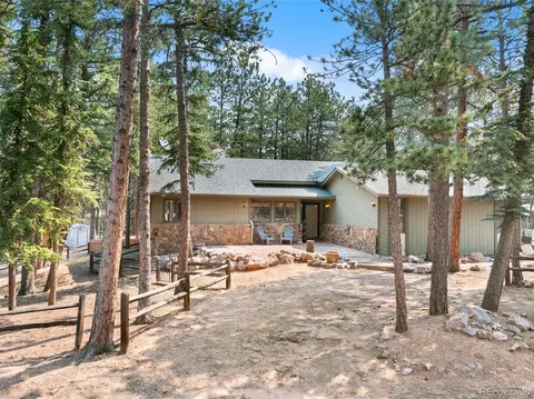 723 Pine St, Woodland Park, CO 80863
