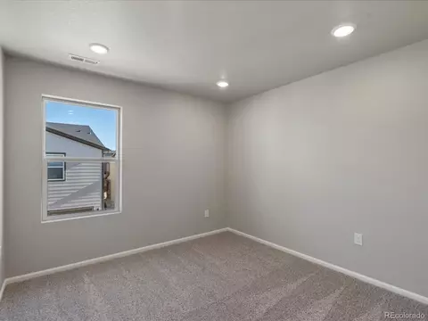 22261 E 7th Pl, Aurora, CO 80018 photo 15