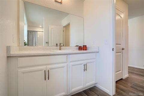 10278 E 57th Ave, Denver, CO 80238 photo 27