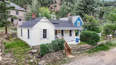 Exterior - 906 Main St, Georgetown, CO 80444 photo 1 of 8
