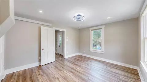 Living - 906 Main St, Georgetown, CO 80444 photo 5 of 5