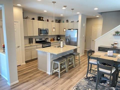 15554 E 47th Dr, Denver, CO 80239 photo 2
