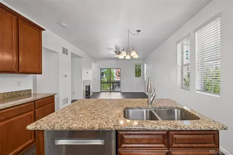 Kitchen - 9520 Halstead Ln, Lone Tree, CO 80124 photo 4 of 4