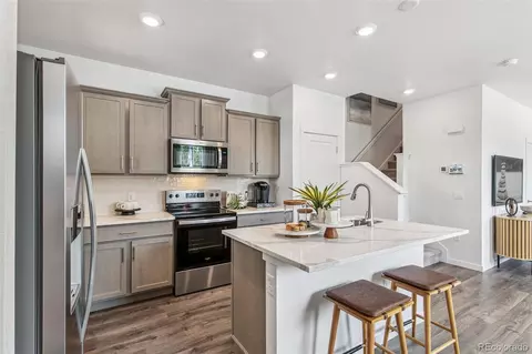 22504 E 6th Pl, Aurora, CO 80018 photo 10