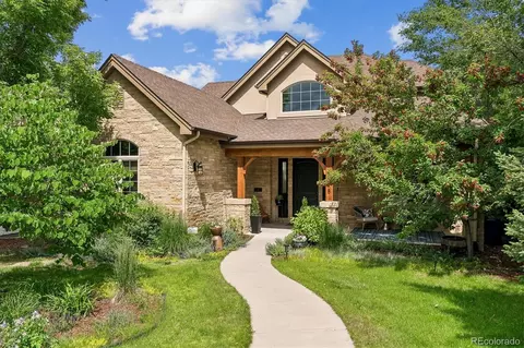 5518 S Foresthill St, Littleton, CO 80120