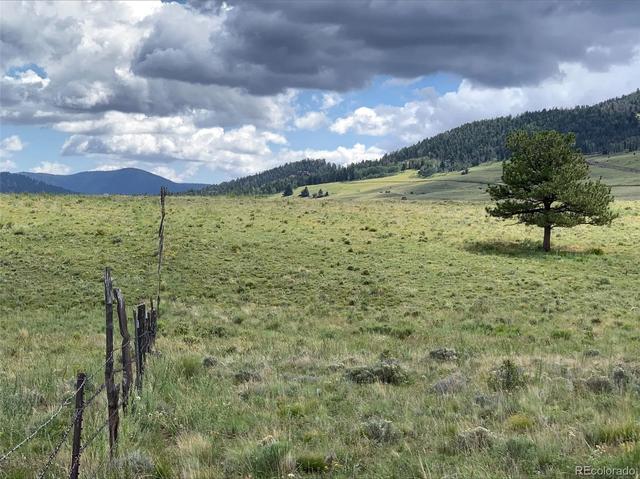 1485 Eagle Valley Rd, Westcliffe, CO 81252