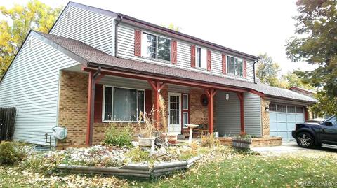 2124 S Eagle Ct, Aurora, CO 80014 photo 2