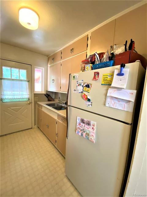 320 S White Ave, Rangely, CO 81648 photo 4