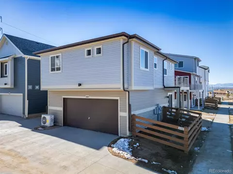 Exterior - 46554 Avery Ln, Bennett, CO 80102 photo 6 of 7