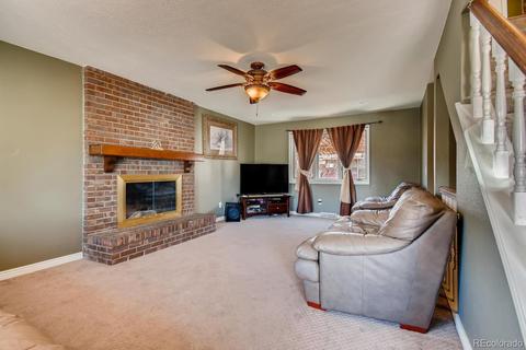 8719 Jay Ct, Arvada, CO 80003 photo 2
