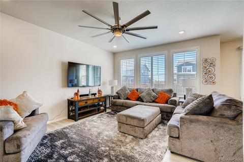 26326 E Canal Pl, Aurora, CO 80018 photo 6