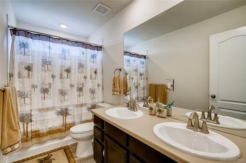 26326 E Canal Pl, Aurora, CO 80018 photo 12