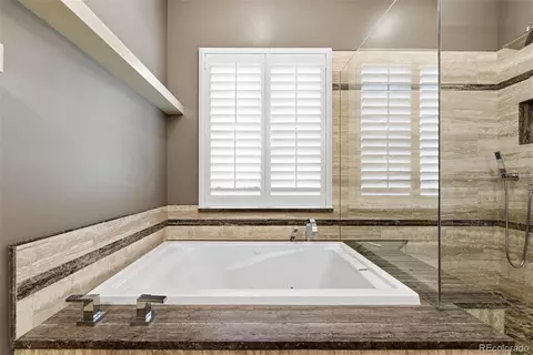 Bath - 6552 S Millbrook Way, Aurora, CO 80016 photo 3 of 6