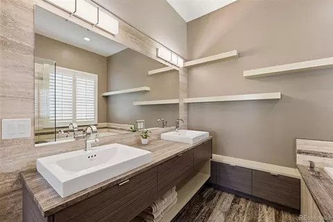 Bath - 6552 S Millbrook Way, Aurora, CO 80016 photo 2 of 6