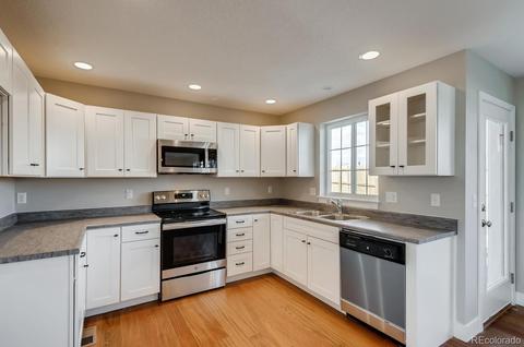 19085 E 22nd Cir, Aurora, CO 80011 photo 9