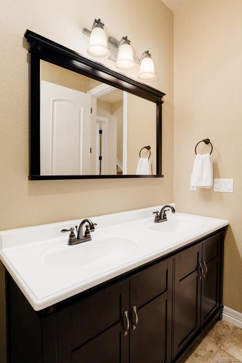 8173 E 24th Dr, Denver, CO 80238 photo 29