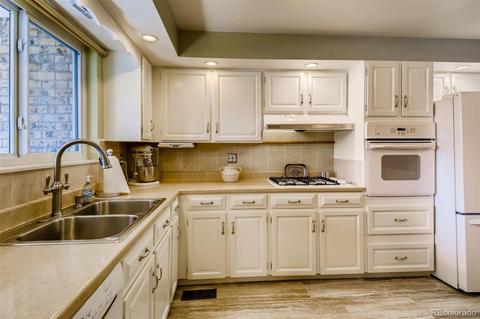 13627 Leo Ct, Littleton, CO 80124 photo 5