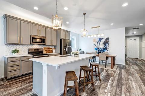 25600 E Maple Pl, Aurora, CO 80018 photo 15
