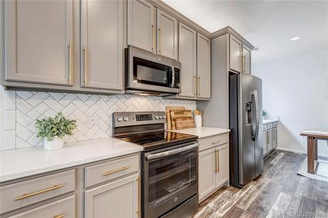 25600 E Maple Pl, Aurora, CO 80018 photo 13