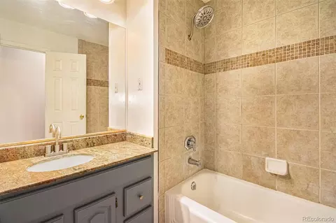 13405 E Parkview Dr, Aurora, CO 80011 photo 9