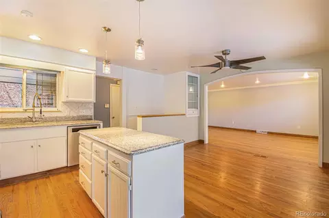 13405 E Parkview Dr, Aurora, CO 80011 photo 5
