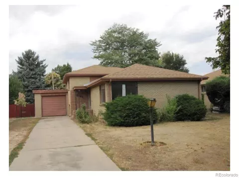 2381 Oswego St, Aurora, CO 80010