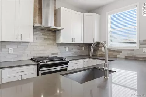 752 S Leyden St, Denver, CO 80224