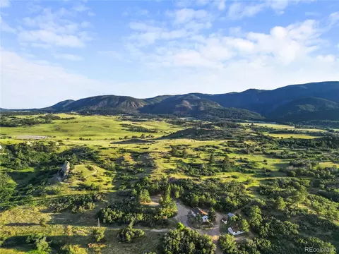 8821 S Perry Park Rd, Larkspur, CO 80118