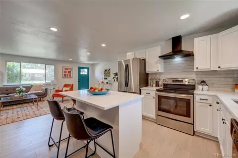 1872 S Quay St, Lakewood, CO 80232