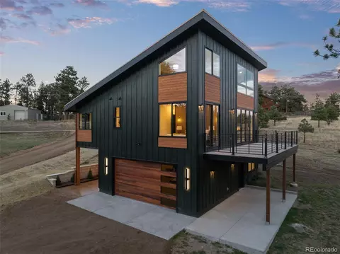 Exterior - 542 Conifer Dr, Bailey, CO 80421 photo 2 of 8