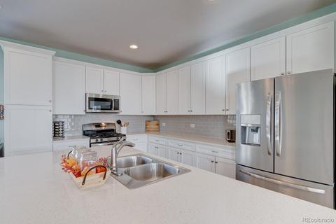 15702 E Broncos Pl, Centennial, CO 80112 photo 13
