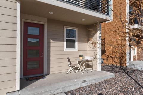 15702 E Broncos Pl, Centennial, CO 80112 photo 2