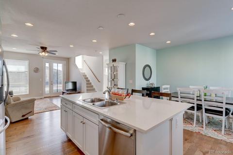 15702 E Broncos Pl, Centennial, CO 80112 photo 12