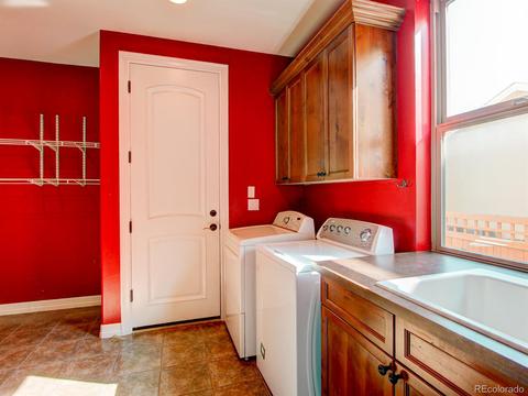 8203 E 24th Dr, Denver, CO 80238 photo 8