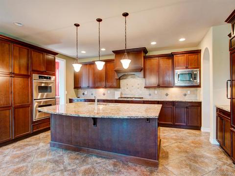 8203 E 24th Dr, Denver, CO 80238 photo 5