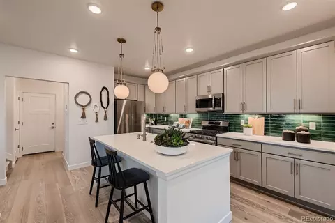 2237 Peregrine Dr, Brighton, CO 80601