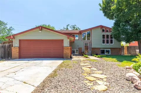 2210 Dunbar Ct, Longmont, CO 80501