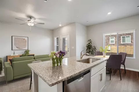155 Robin Rd, Johnstown, CO 80534 photo 4