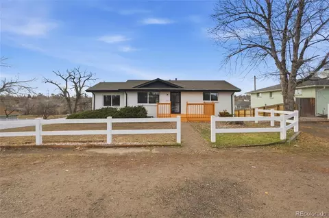 6220 W Ohio Ave, Lakewood, CO 80226