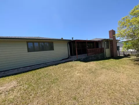 327 S Pine St, Elizabeth, CO 80107