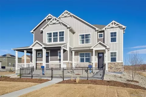 922 Logan Peak Way, Berthoud, CO 80513