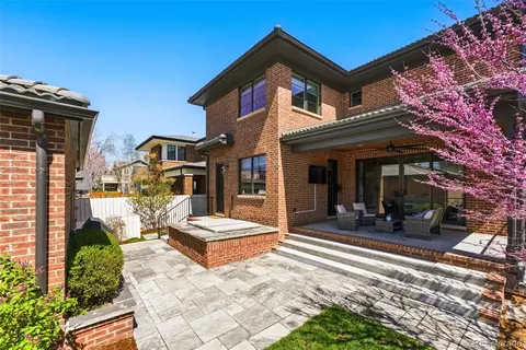 1131 S York St, Denver, CO 80210
