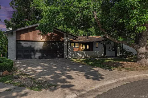 10051 E Walsh Pl, Denver, CO 80247 photo 2