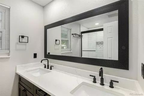 10051 E Walsh Pl, Denver, CO 80247 photo 10